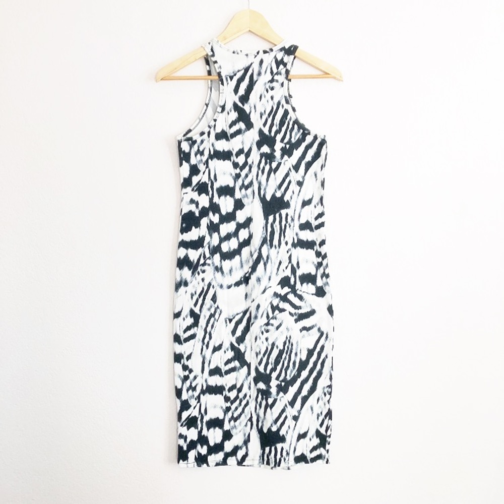 Express Abstract Pattern Bodycon Dress - Picture 5 of 5